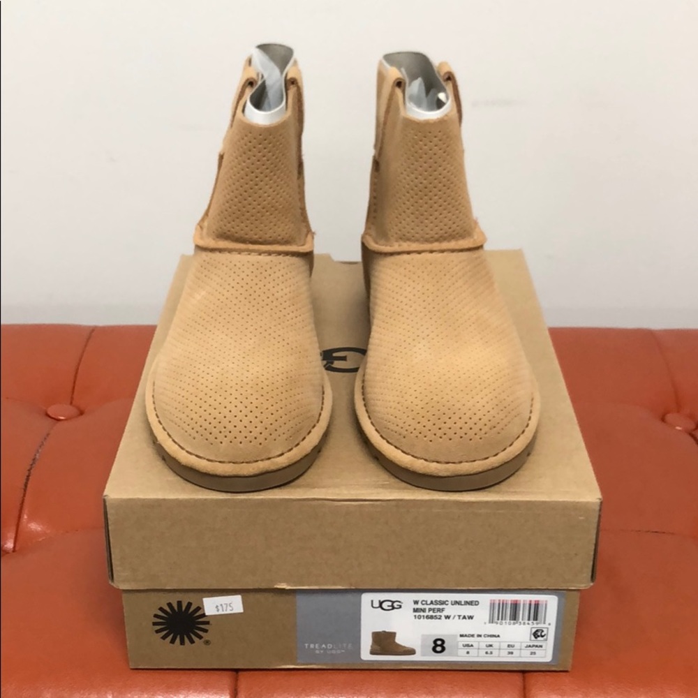 UGG
